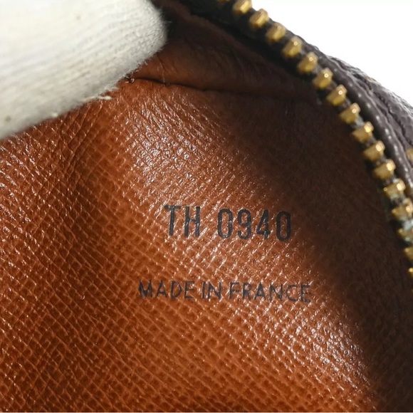 LOUIS VUITTON MARLY BANDOULIERE SHOULDER BAG MONOGRAM W/DUSTBAG - Picture 12 of 14